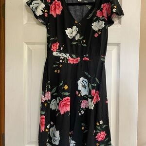 Old Navy Floral Black Dress